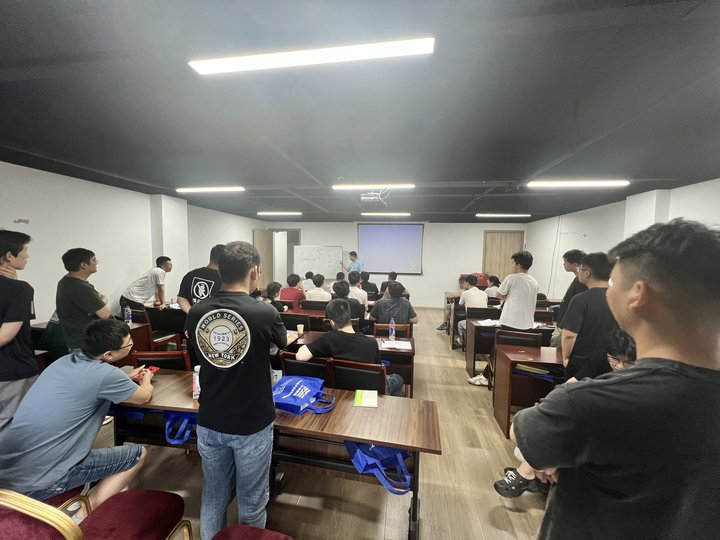 浙江寧波船級(jí)社磁粉培訓(xùn)班濟(jì)寧魯科提供磁粉探傷設(shè)備